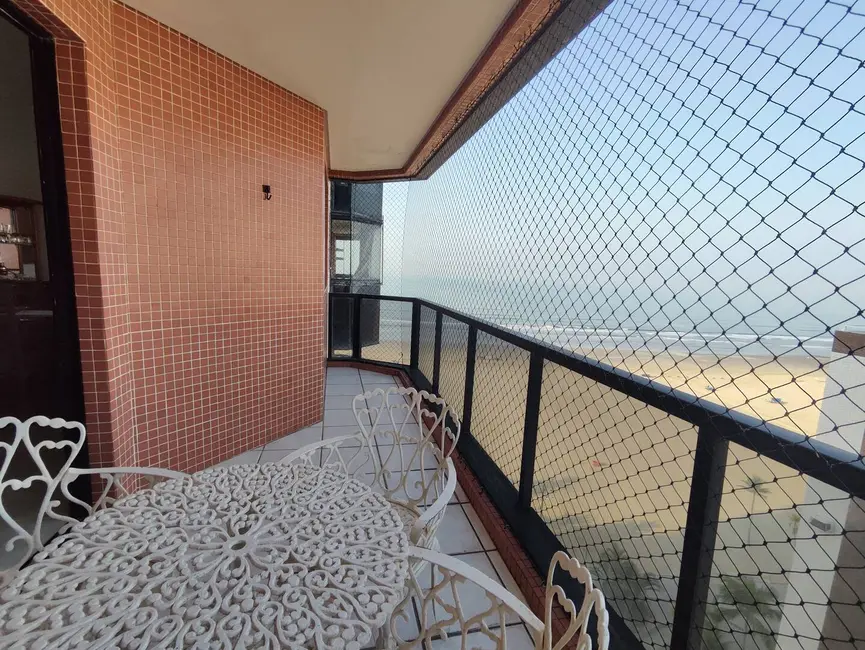 Foto 1 de Apartamento com 2 quartos à venda, 80m2 em Guilhermina, Praia Grande - SP