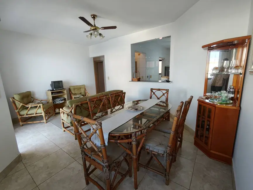 Apartamento com 2 quartos à venda, 80m2 em Guilhermina, Praia Grande - SP - imagem 3 Foto 3 de Apartamento com 2 quartos à venda, 80m2 em Guilhermina, Praia Grande - SP