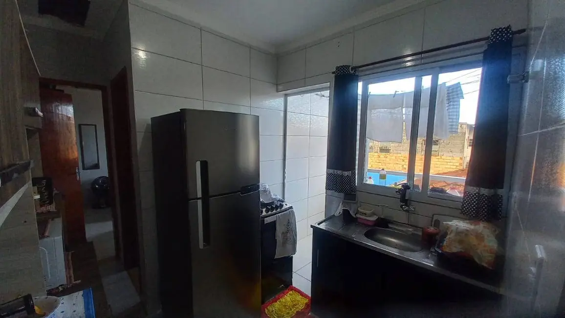 Casa com 1 quarto à venda, 46m2 em Melvi, Praia Grande - SP - imagem 5 Foto 5 de Casa com 1 quarto à venda, 46m2 em Melvi, Praia Grande - SP