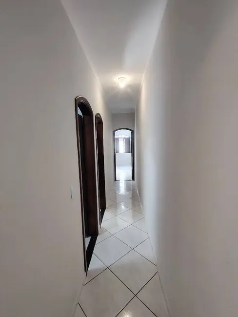 Casa com 2 quartos à venda, 108m2 em Caiçara, Praia Grande - SP - imagem 9 Foto 9 de Casa com 2 quartos à venda, 108m2 em Caiçara, Praia Grande - SP