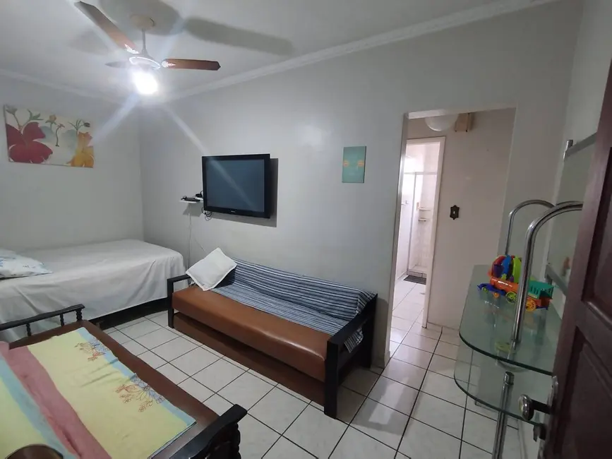 Foto 2 de Apartamento com 1 quarto à venda em Guilhermina, Praia Grande - SP