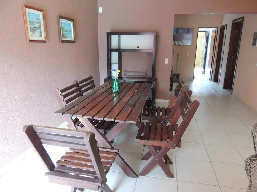 Foto 8 de Sobrado com 5 quartos à venda em Itanhaem - SP