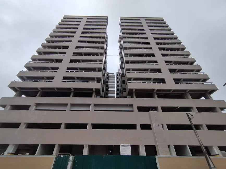 Foto 3 de Apartamento com 2 quartos à venda, 79m2 em Caiçara, Praia Grande - SP