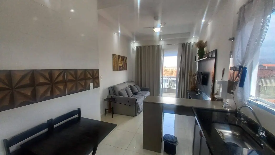 Foto 5 de Casa com 2 quartos à venda em Maracanã, Praia Grande - SP