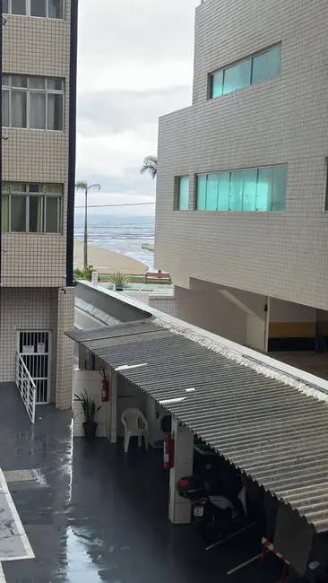 Foto 6 de Kitnet com 1 quarto à venda, 30m2 em Guilhermina, Praia Grande - SP