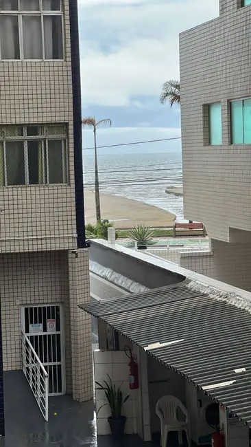 Foto 8 de Kitnet com 1 quarto à venda, 30m2 em Guilhermina, Praia Grande - SP