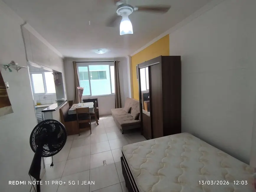 Foto 4 de Kitnet com 1 quarto à venda em Guilhermina, Praia Grande - SP