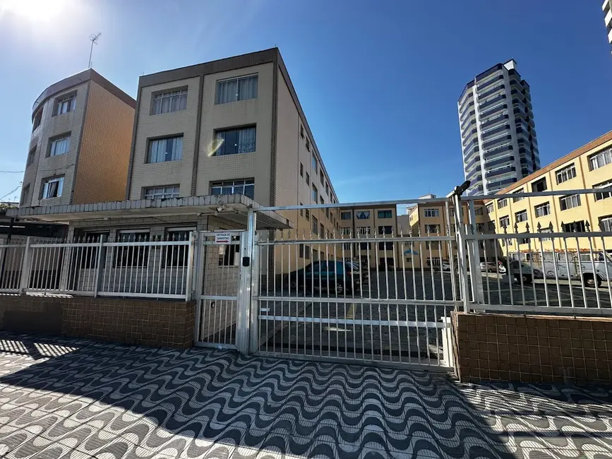 Foto 2 de Kitnet com 1 quarto à venda, 30m2 em Caiçara, Praia Grande - SP