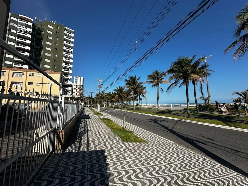 Foto 1 de Kitnet com 1 quarto à venda, 30m2 em Caiçara, Praia Grande - SP