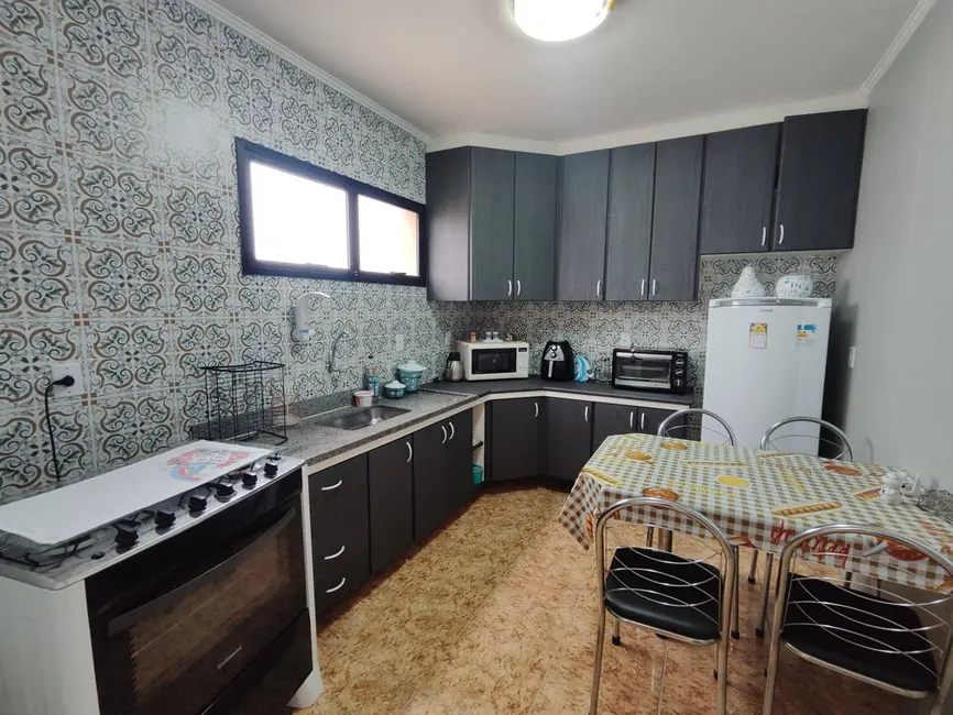 Foto 9 de Apartamento com 3 quartos à venda em Guilhermina, Praia Grande - SP