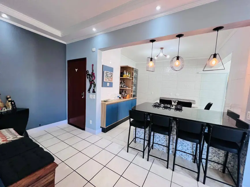 Foto 5 de Apartamento com 2 quartos à venda em Guilhermina, Praia Grande - SP
