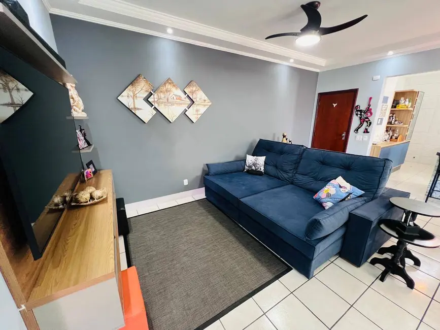 Foto 3 de Apartamento com 2 quartos à venda em Guilhermina, Praia Grande - SP