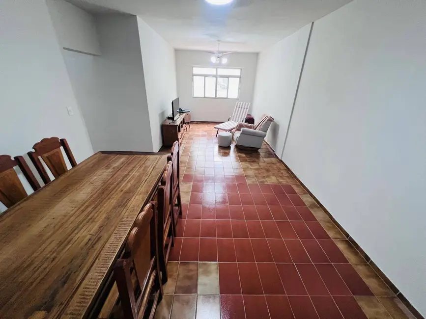 Foto 2 de Apartamento com 2 quartos à venda em Guilhermina, Praia Grande - SP