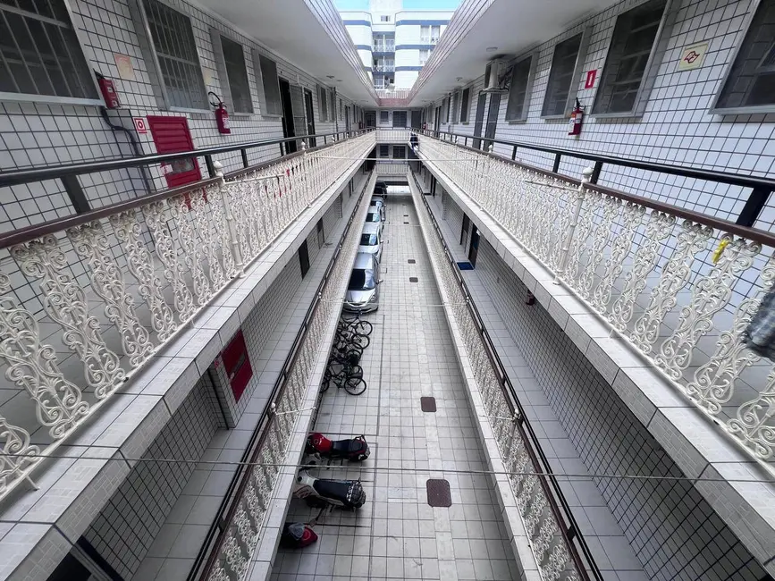 Foto 3 de Apartamento com 1 quarto à venda em Canto do Forte, Praia Grande - SP