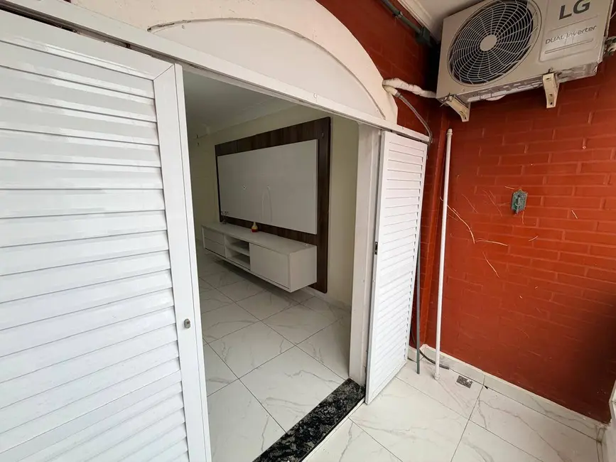 Foto 8 de Apartamento com 2 quartos à venda em Tupi, Praia Grande - SP