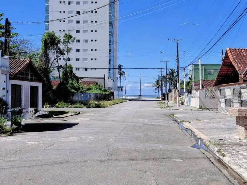 Casa com 1 quarto à venda em Real, Praia Grande - SP - imagem 1 Foto 1 de Casa com 1 quarto à venda em Real, Praia Grande - SP