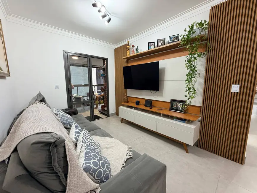 Foto 6 de Apartamento com 2 quartos à venda em Guilhermina, Praia Grande - SP