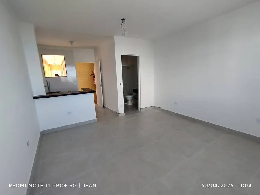 Foto 3 de Apartamento com 1 quarto à venda, 30m2 em Caiçara, Praia Grande - SP