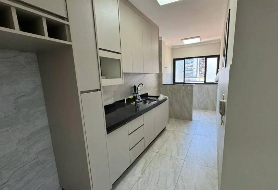 Apartamento com 2 quartos à venda em Tupi, Praia Grande - SP - imagem 9 Foto 9 de Apartamento com 2 quartos à venda em Tupi, Praia Grande - SP