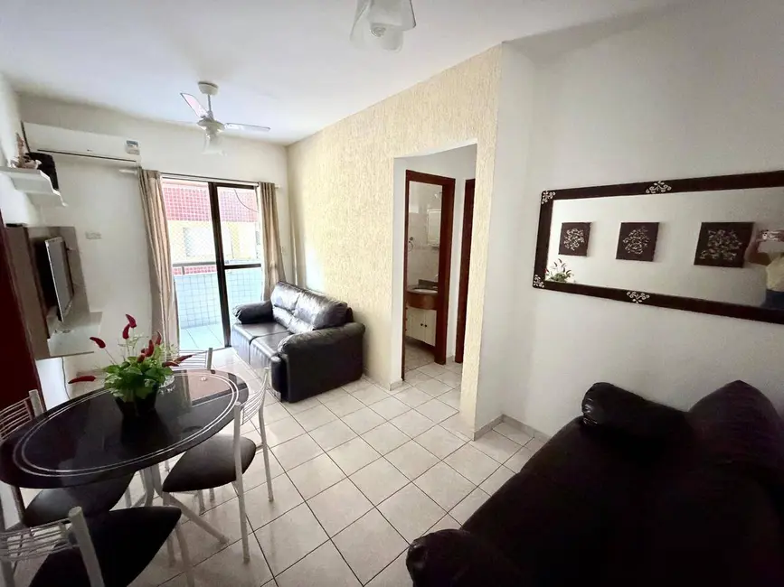 Foto 4 de Apartamento com 1 quarto à venda em Guilhermina, Praia Grande - SP