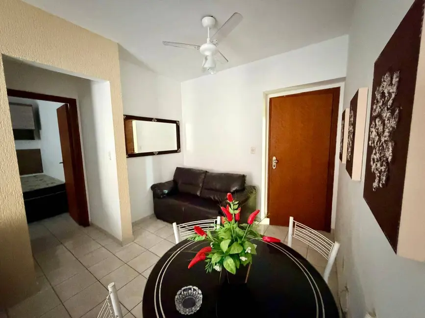 Foto 3 de Apartamento com 1 quarto à venda em Guilhermina, Praia Grande - SP