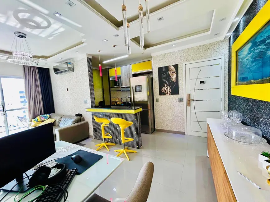 Apartamento com 2 quartos à venda em Ocian, Praia Grande - SP - imagem 4 Foto 4 de Apartamento com 2 quartos à venda em Ocian, Praia Grande - SP