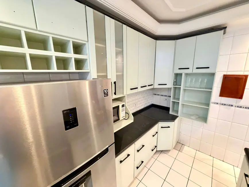 Apartamento com 2 quartos à venda em Canto do Forte, Praia Grande - SP - imagem 6 Foto 6 de Apartamento com 2 quartos à venda em Canto do Forte, Praia Grande - SP