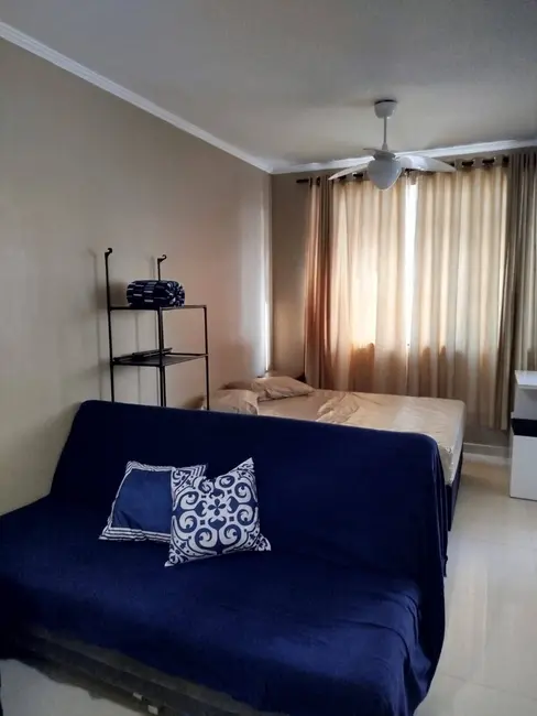 Foto 8 de Apartamento à venda em Guilhermina, Praia Grande - SP