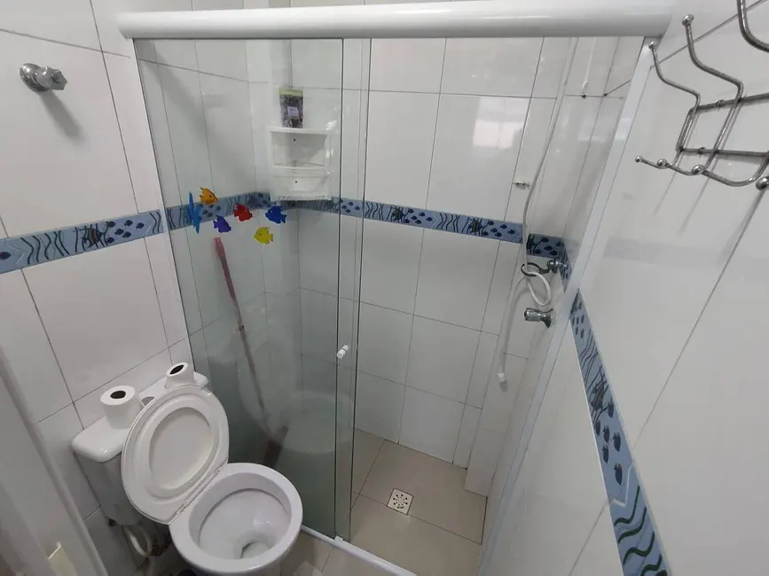 Foto 14 de Apartamento à venda em Guilhermina, Praia Grande - SP