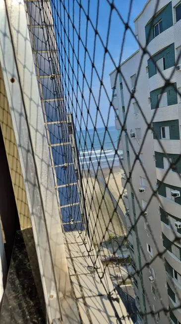 Foto 23 de Apartamento à venda em Guilhermina, Praia Grande - SP