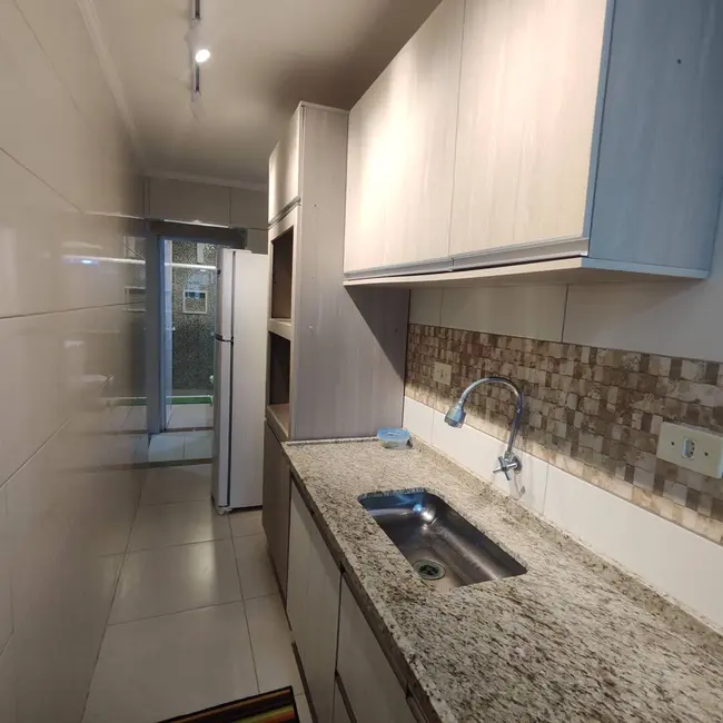 Foto 9 de Kitnet com 1 quarto à venda, 35m2 em Guilhermina, Praia Grande - SP