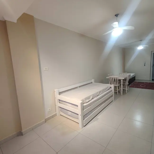 Foto 5 de Kitnet com 1 quarto à venda, 35m2 em Guilhermina, Praia Grande - SP