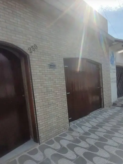 Foto 1 de Casa com 3 quartos à venda, 174m2 em Tupiry, Praia Grande - SP