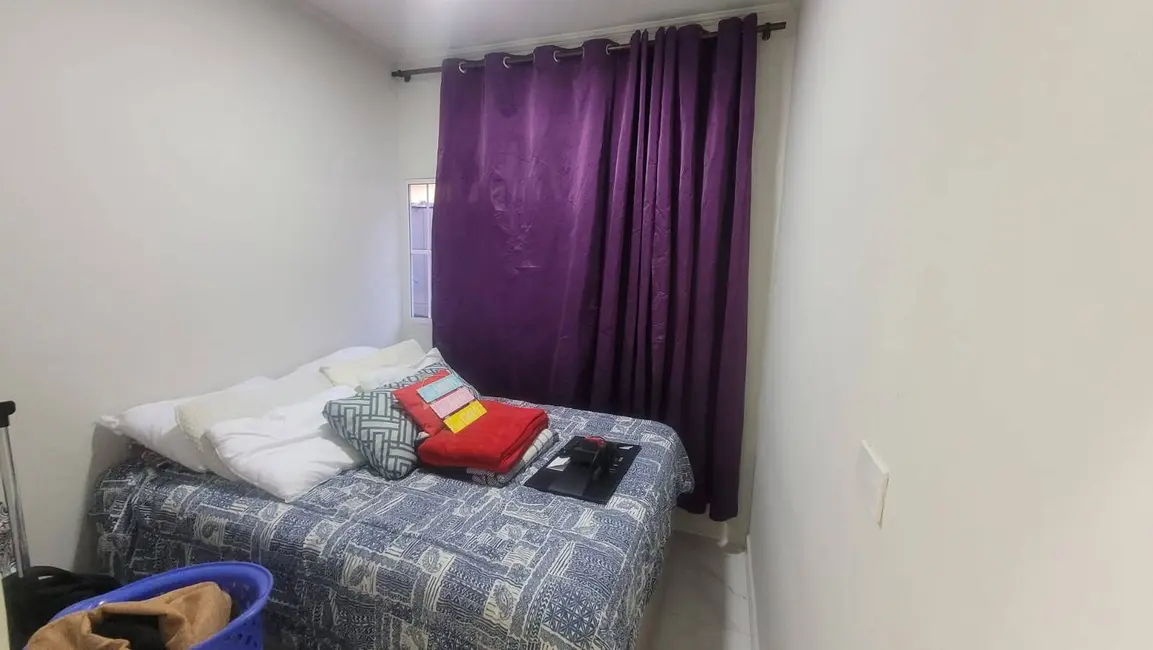 Casa com 3 quartos à venda, 144m2 em Maracanã, Praia Grande - SP - imagem 6 Foto 6 de Casa com 3 quartos à venda, 144m2 em Maracanã, Praia Grande - SP