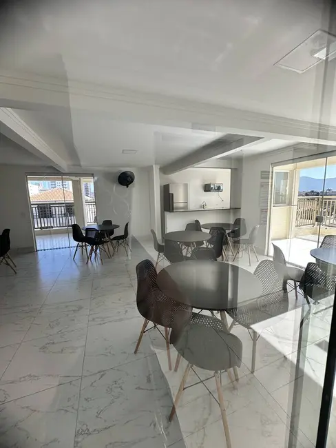 Foto 8 de Apartamento com 2 quartos à venda, 63m2 em Aviação, Praia Grande - SP