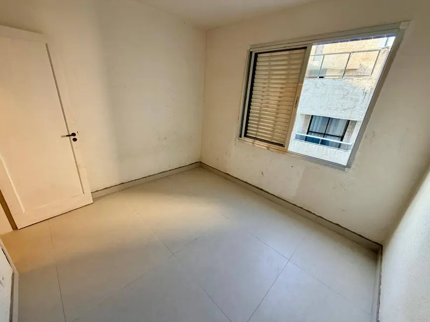 Foto 4 de Apartamento com 2 quartos à venda em Ocian, Praia Grande - SP