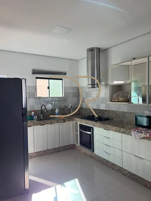 Sobrado com 4 quartos à venda em Porto Seguro - BA - imagem 9 Foto 9 de Sobrado com 4 quartos à venda em Porto Seguro - BA