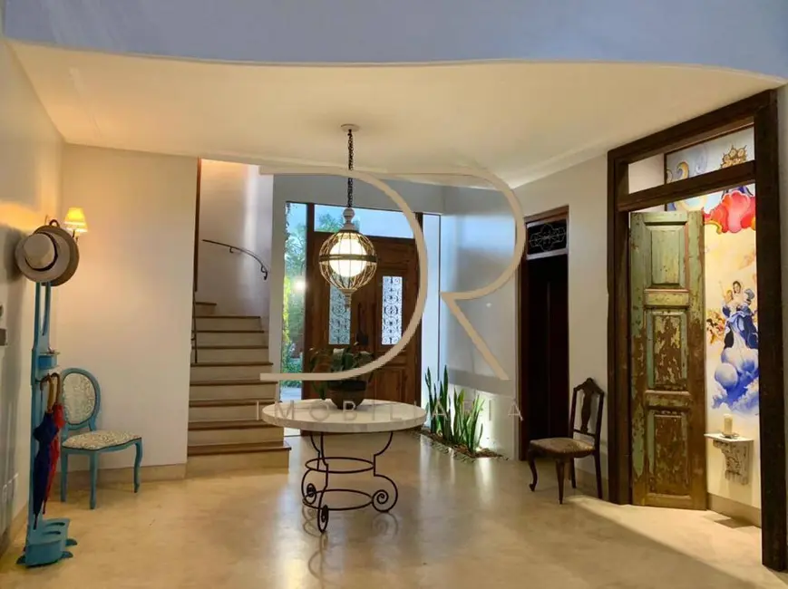 Casa com 4 quartos à venda e para alugar, 1000m2 em Centro, Porto Seguro - BA - imagem 2 Foto 2 de Casa com 4 quartos à venda e para alugar, 1000m2 em Centro, Porto Seguro - BA