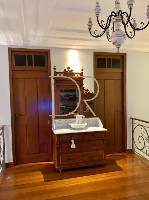 Casa com 4 quartos à venda e para alugar, 1000m2 em Centro, Porto Seguro - BA - imagem 8 Foto 8 de Casa com 4 quartos à venda e para alugar, 1000m2 em Centro, Porto Seguro - BA