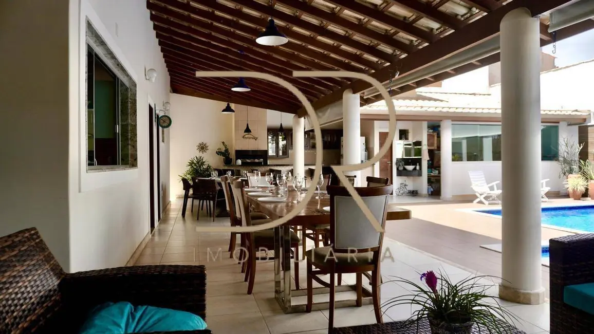 Foto 3 de Casa de Condomínio com 4 quartos à venda em Porto Seguro - BA