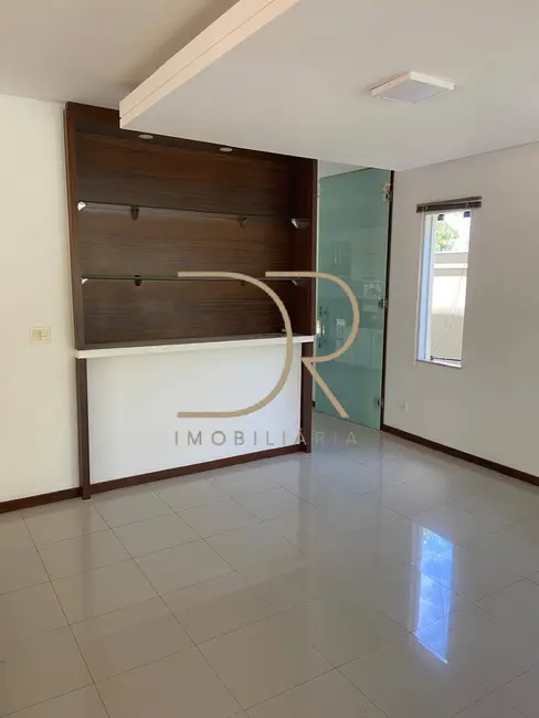 Casa de Condomínio com 3 quartos para alugar em Porto Seguro - BA - imagem 8 Foto 8 de Casa de Condomínio com 3 quartos para alugar em Porto Seguro - BA