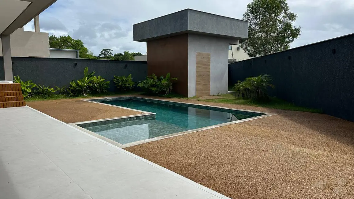 Foto 2 de Casa com 4 quartos à venda e para alugar em Porto Seguro - BA
