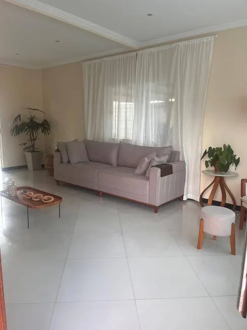 Foto 1 de Casa com 4 quartos à venda e para alugar em Porto Seguro - BA