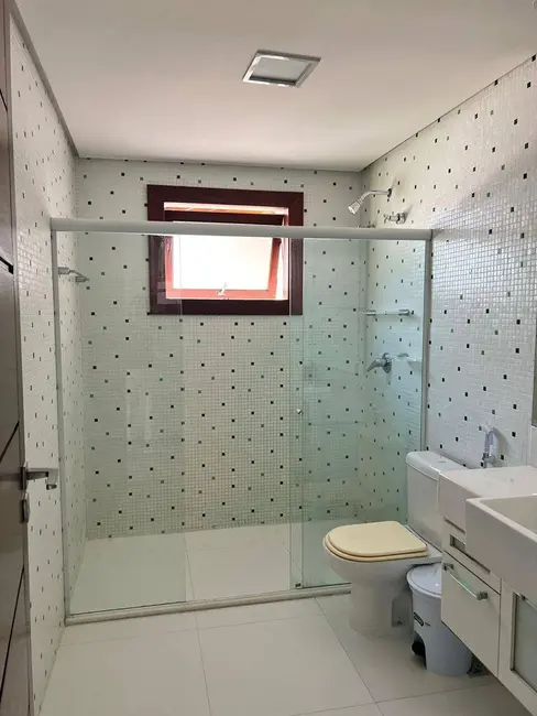 Casa com 4 quartos à venda e para alugar em Porto Seguro - BA - imagem 5 Foto 5 de Casa com 4 quartos à venda e para alugar em Porto Seguro - BA