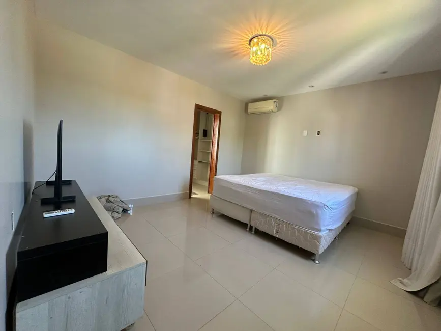 Casa com 5 quartos para alugar em Porto Seguro - BA - imagem 5 Foto 5 de Casa com 5 quartos para alugar em Porto Seguro - BA