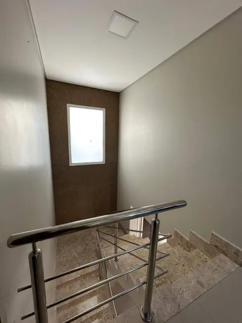 Casa com 5 quartos para alugar em Porto Seguro - BA - imagem 4 Foto 4 de Casa com 5 quartos para alugar em Porto Seguro - BA