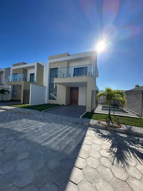Foto 1 de Sobrado com 3 quartos à venda e para alugar, 140m2 em Porto Seguro - BA