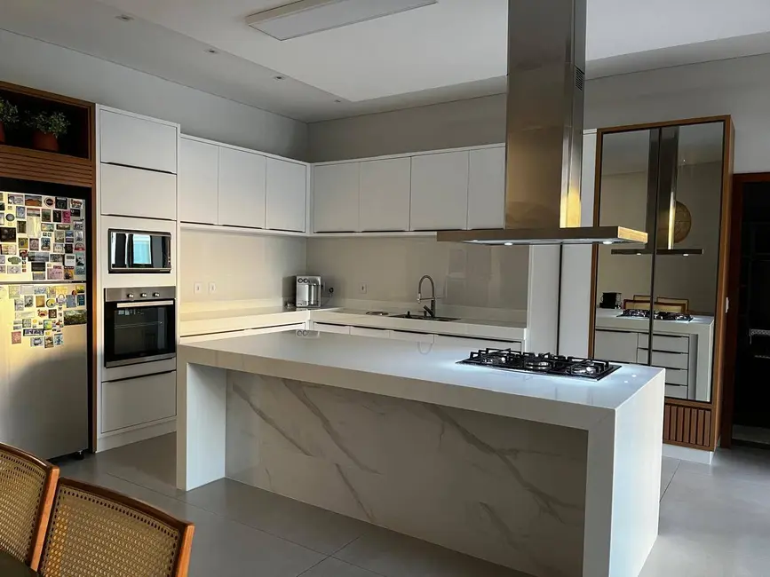 Foto 7 de Casa de Condomínio com 3 quartos à venda em Porto Seguro - BA