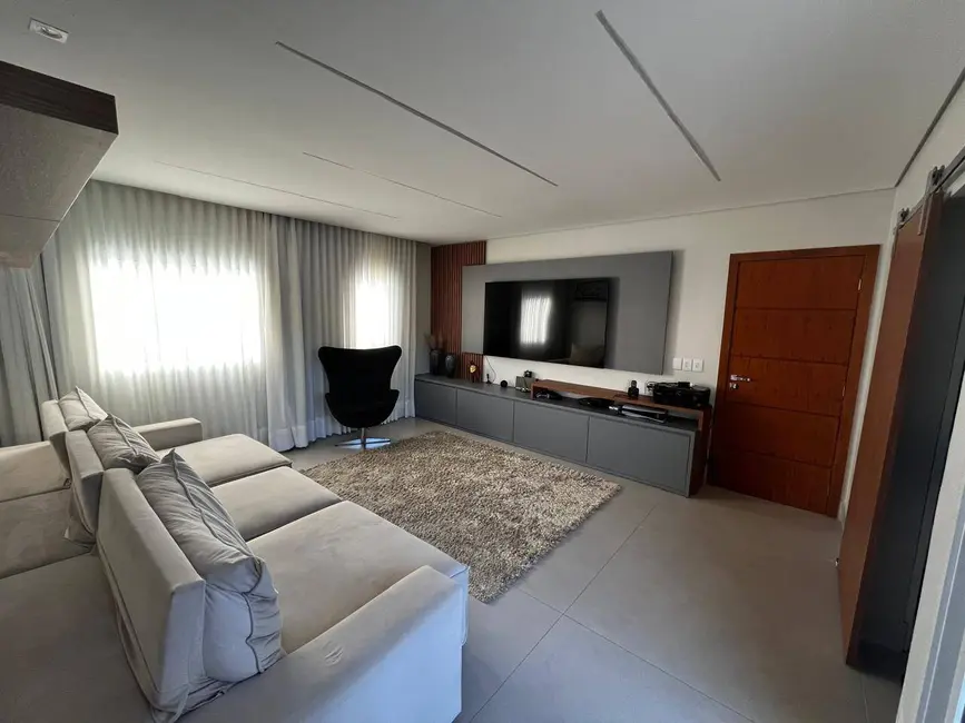 Foto 1 de Casa de Condomínio com 3 quartos à venda em Porto Seguro - BA