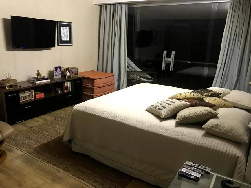 Foto 3 de Casa de Condomínio à venda, 1000m2 em Porto Seguro - BA